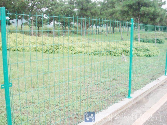 公路護(hù)欄網(wǎng)--05